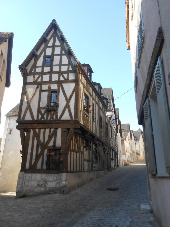 Matin D'Ete Apartment Chartres Exterior photo